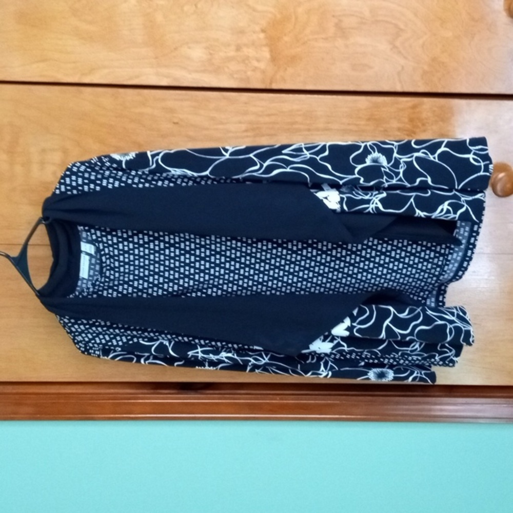 2 piece black and white dressy top